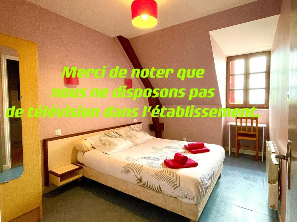 Auberge Le Beaulieu -Cantal Exterior foto